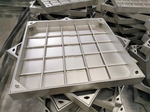 不銹鋼方形井蓋圖片，不銹鋼隱形井蓋圖片，不銹鋼裝飾井蓋圖片