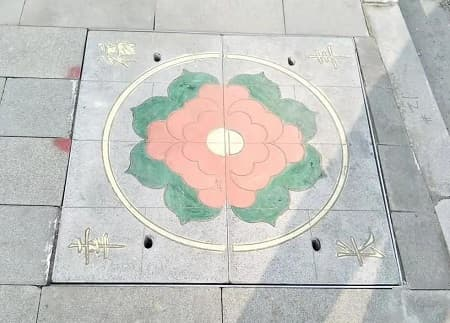 藝術(shù)井蓋彩繪