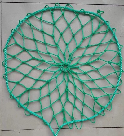 井蓋安全網(wǎng)，井蓋脫落，井蓋防盜，井蓋安全，城市基礎(chǔ)設(shè)施，井蓋保護(hù)，井蓋安全防護(hù)