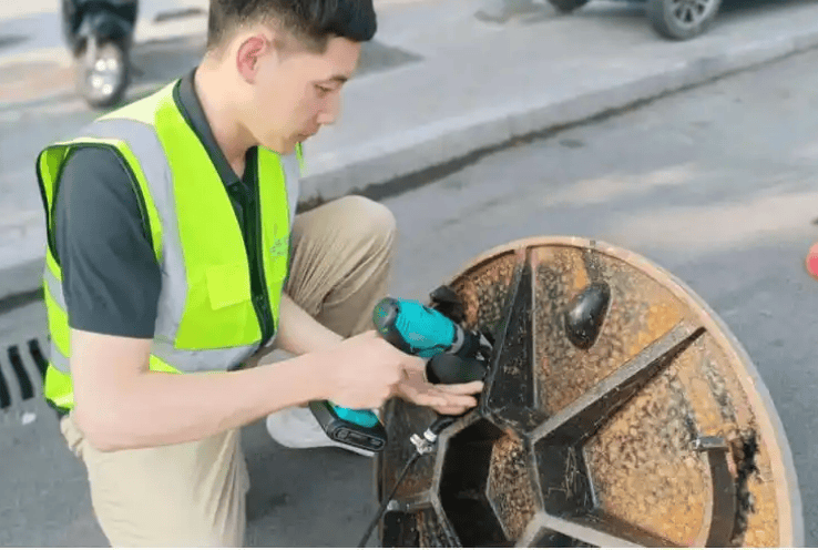 智能井蓋監(jiān)控系統(tǒng)，智能井蓋，智能井蓋系統(tǒng)