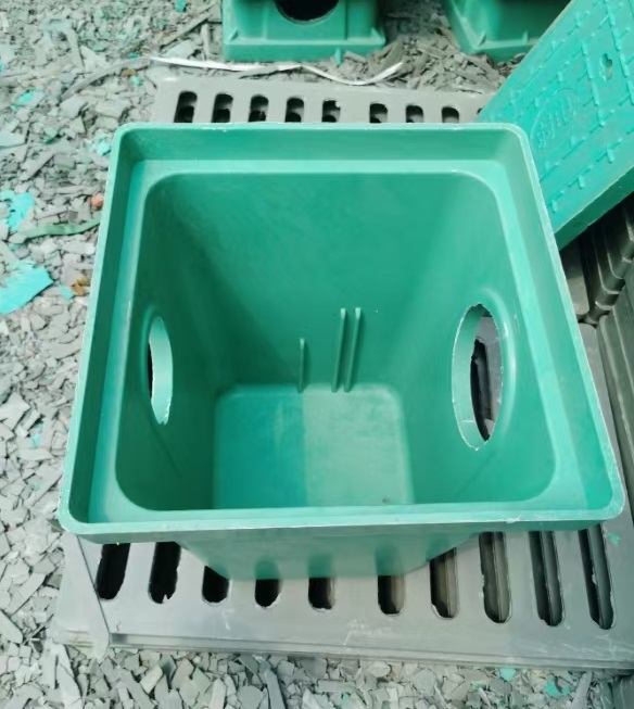 玻璃鋼井蓋套什么定額，玻璃鋼井蓋定額，玻璃鋼井蓋