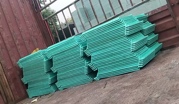 玻璃鋼井蓋套什么定額，玻璃鋼井蓋定額，玻璃鋼井蓋