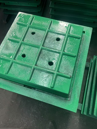 球墨鑄鐵草坪井蓋，草坪井蓋